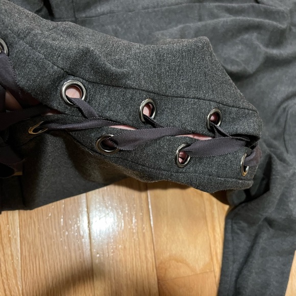 Gray saks 5th ave fleece with cut out side - Picture 4 of 5